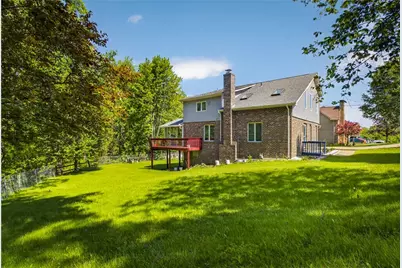59 Hartl Ln, Pittsburgh, PA 15227 - Photo 4