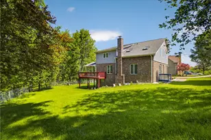 59 Hartl Ln, Pittsburgh, PA 15227 - Photo 4