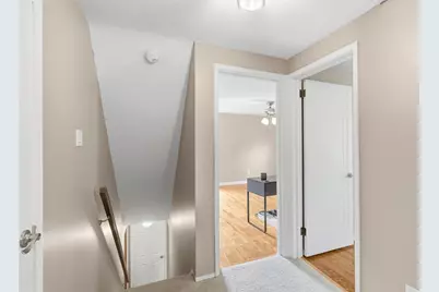 295 Constitution Dr, Pittsburgh, PA 15236 - Photo 14