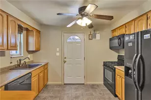 3320 Orchard Dr, Liberty Boro, PA 15133 - Photo 2
