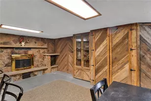 3320 Orchard Dr, Liberty Boro, PA 15133 - Photo 4