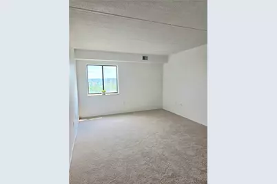 5600 Munhall Rd #606, Pittsburgh, PA 15217 - Photo 22