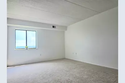5600 Munhall Rd #606, Pittsburgh, PA 15217 - Photo 18