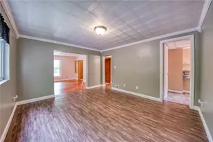 1810 Henderson Ave, Chartiers, PA 15301 - Photo 8