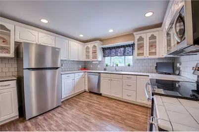 1810 Henderson Ave, Chartiers, PA 15301 - Photo 4