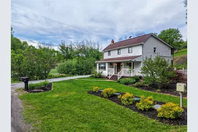 1810 Henderson Ave, Chartiers, PA 15301 - Photo 2
