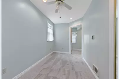 318 Frankland Avenue, Pittsburgh, PA 15147 - Photo 20
