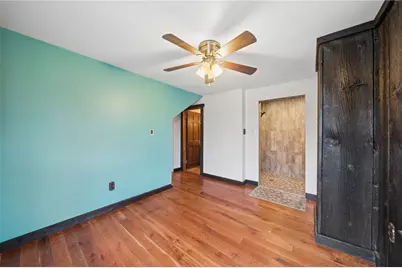 1925 S Main St, North Franklin Township, PA 15301 - Photo 28