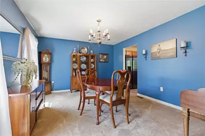 1328 Sandstone Dr, South Fayette, PA 15057 - Photo 6