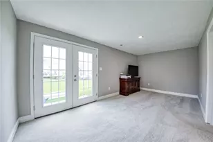 3007 Sir Charles Dr, Cecil, PA 15057 - Photo 42