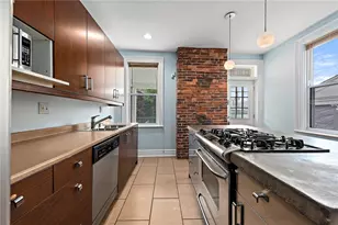 330 Main St, Pittsburgh, PA 15201 - Photo 14
