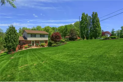 1737 Beaver Grade Rd., Moon/Crescent Twp, PA 15108 - Photo 2