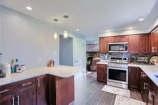 1737 Beaver Grade Rd, Moon/Crescent Twp, PA 15108 - Photo 6