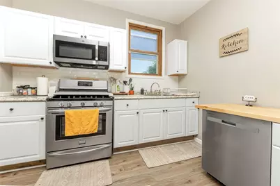 2402 Highland Ave, New Castle, PA 16105 - Photo 16
