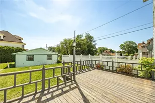 2402 Highland Ave, New Castle, PA 16105 - Photo 6