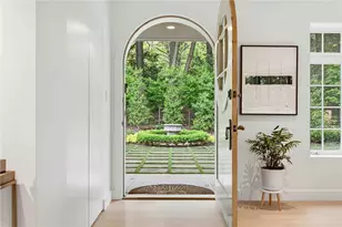 810 Persimmon Rd, Sewickley Heights, PA 15143 - Photo 4