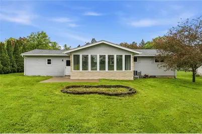 17 Shenango Rd, Neshannock Township, PA 16105 - Photo 2