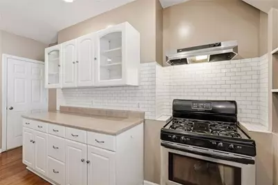 2334 Fox Way, Pittsburgh, PA 15203 - Photo 12