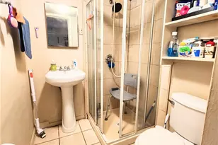 152 S Fairmount St, Friendship Park, PA 15206 - Photo 4