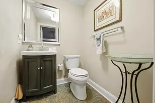 1043 Blackthorne Dr, Penn Twp, PA 15644 - Photo 28