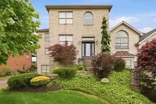 1043 Blackthorne Dr, Penn Twp, PA 15644 - Photo 2