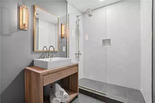 306 Hedgerow Dr, Peters Township, PA 15367 - Photo 24
