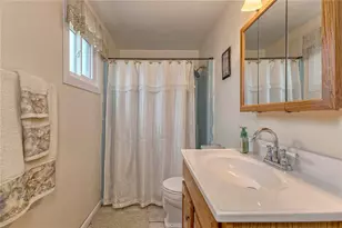 8002 Hayward St, Hempfield Township, PA 15691 - Photo 16