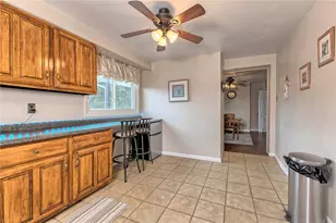 8002 Hayward St, Hempfield Township, PA 15691 - Photo 14