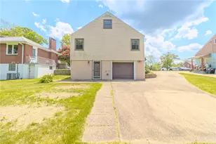 629 3rd St, North Versailles, PA 15137 - Photo 32