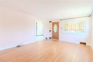 629 3rd St, North Versailles, PA 15137 - Photo 8