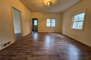 1610 6th Ave, Beaver Falls, PA 15010 - Photo 16
