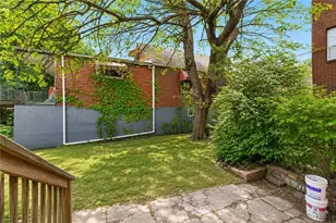 2602 Belmar Pl, Pittsburgh, PA 15218 - Photo 4