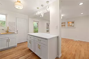 2602 Belmar Pl, Pittsburgh, PA 15218 - Photo 8