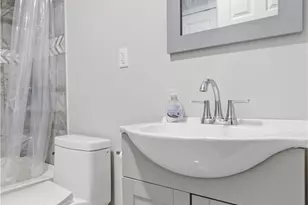 619 5th St, Pittsburgh, PA 15147 - Photo 10