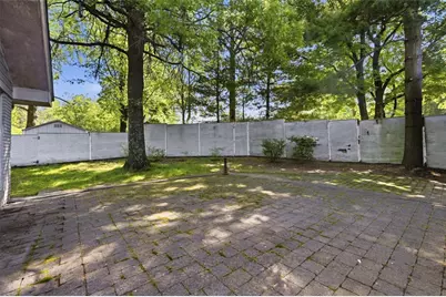 101 Buhlmont Dr, Leet Township, PA 15143 - Photo 40