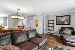 119 Hillvue Dr, Seven Fields Boro, PA 16046 - Photo 8
