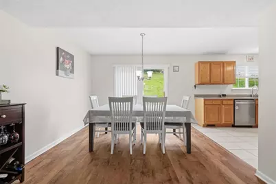 1102 Wingate Dr, Robinson Twp, PA 15205 - Photo 10