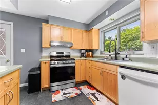 424 Bower Hill Rd, Pittsburgh, PA 15228 - Photo 14