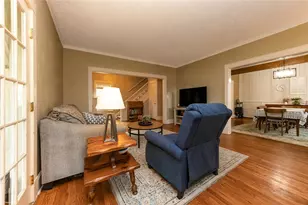 308 Hillcrest Cir, Grove City Boro, PA 16127 - Photo 10