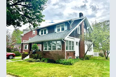308 Hillcrest Cir, Grove City Boro, PA 16127 - Photo 1