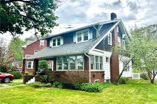308 Hillcrest Cir, Grove City Boro, PA 16127 - Photo 1