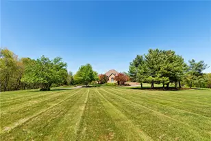 108 Heritage Ln, Center Township, PA 16001 - Photo 46