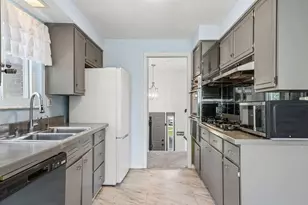 44 Chris Ct, Pittsburgh, PA 15239 - Photo 14
