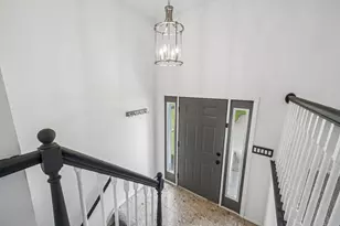 44 Chris Ct, Pittsburgh, PA 15239 - Photo 4