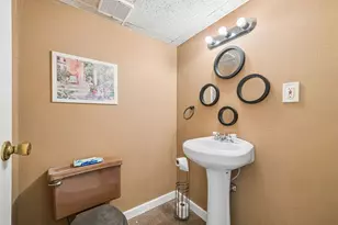 44 Chris Ct, Pittsburgh, PA 15239 - Photo 36