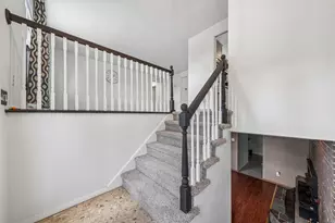 44 Chris Ct, Pittsburgh, PA 15239 - Photo 4