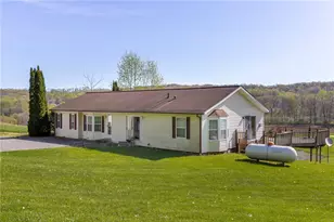 384 Old Sharon Rd, East Lackawannock Township, PA 16137 - Photo 2