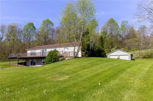 384 Old Sharon Rd, East Lackawannock Township, PA 16137 - Photo 6