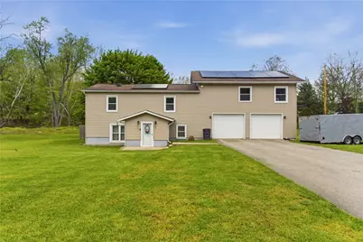 558 Market St, Fairfeld Township, PA 15923 - Photo 2