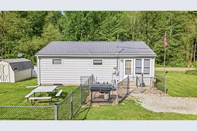 2025 West Lake Road, Jamestown, PA 16134 - Photo 4